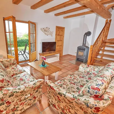 Strandschloesschen - Haushaelfte 1 * ゼリン