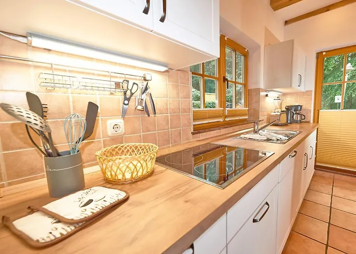 Strandschloesschen - Haushaelfte 1 Holiday home *