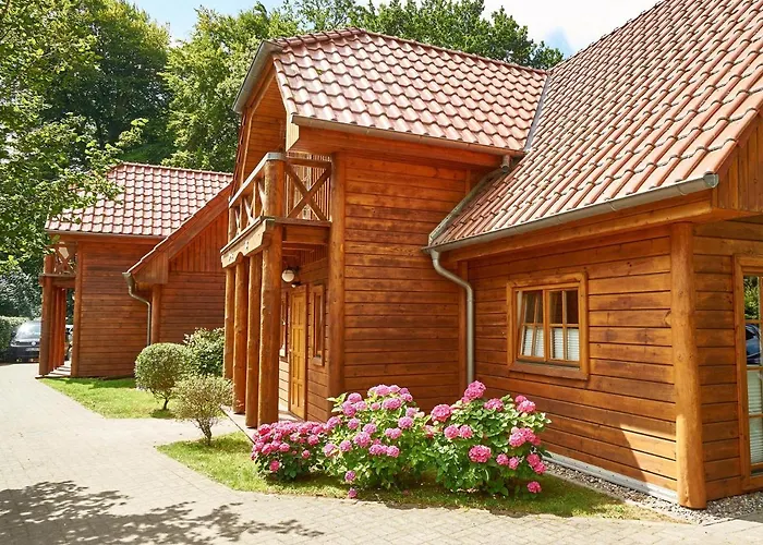 Strandschloesschen - Haushaelfte 1 Holiday home *