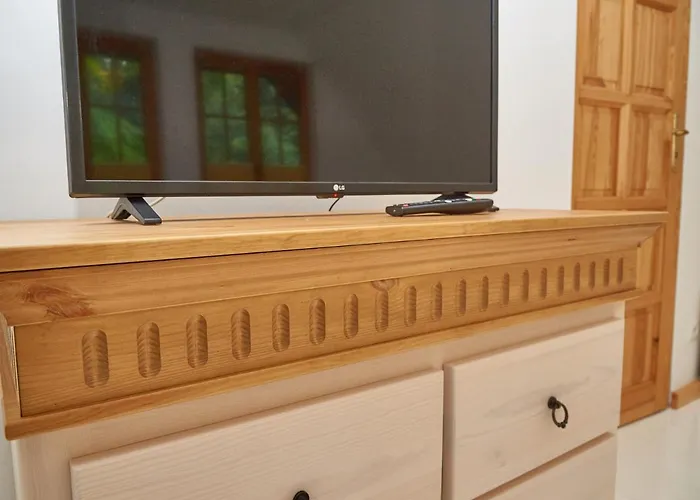 Strandschloesschen - Haushaelfte 1 * Sellin (Rugen)