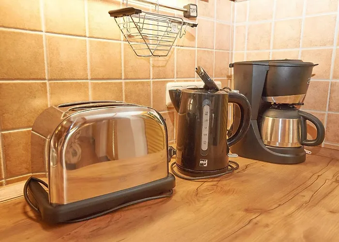 Strandschloesschen - Haushaelfte 1 * Sellin (Rugen)